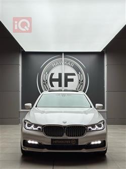 بي ام دبليو الفئة 7